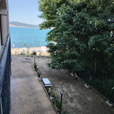 Apartment Amrita *