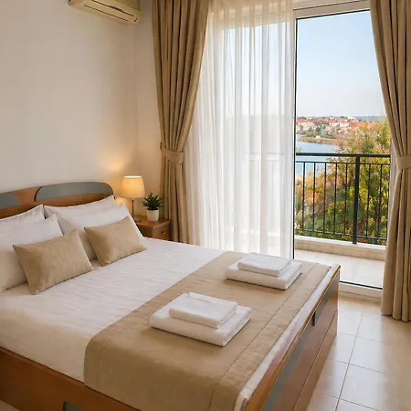 Amrita Apartment *