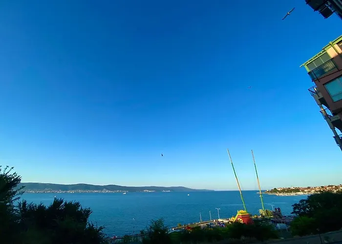 Amrita Νεσέμπαρ